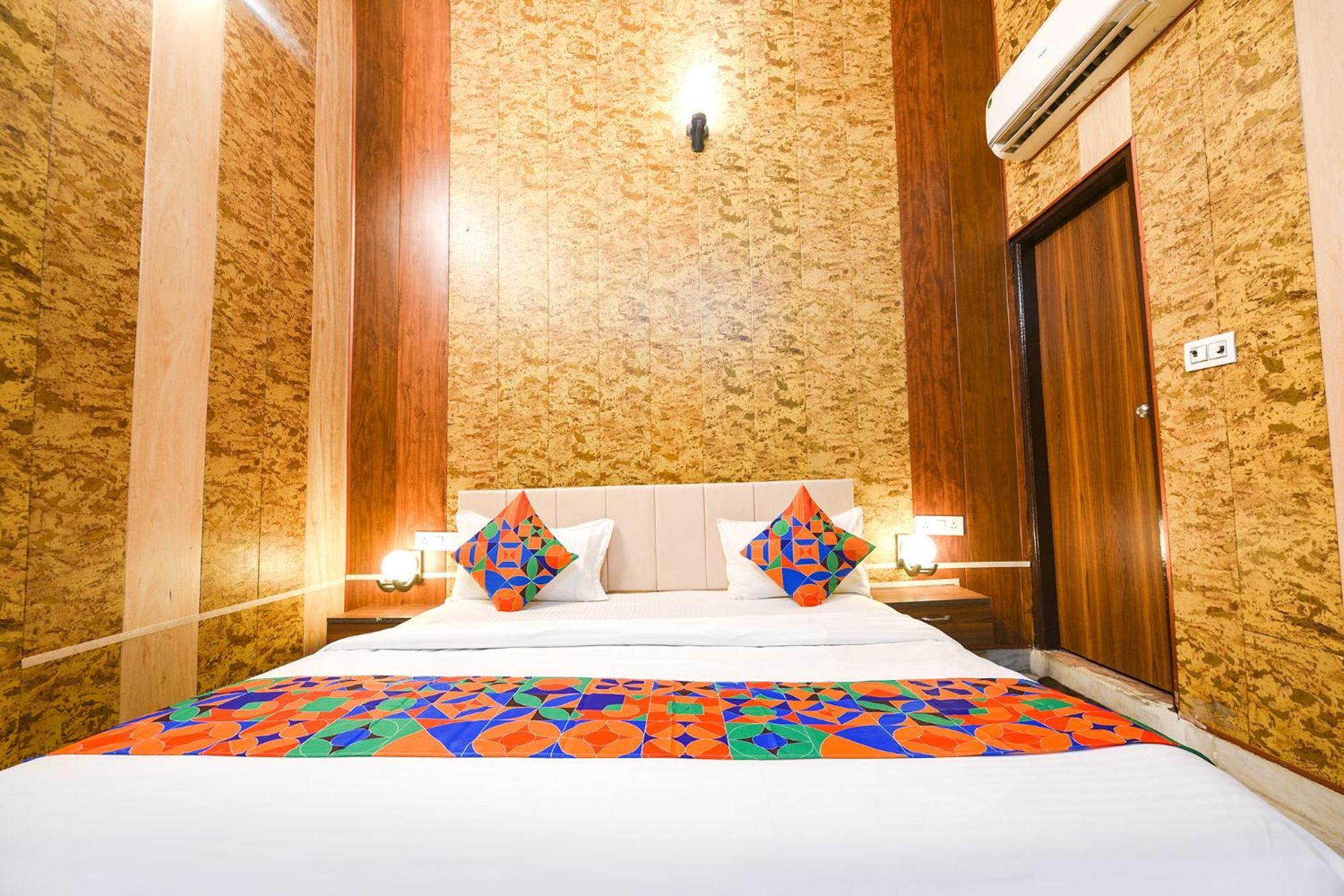 Fabhotel The Grand Palace Фаридабад Экстерьер фото