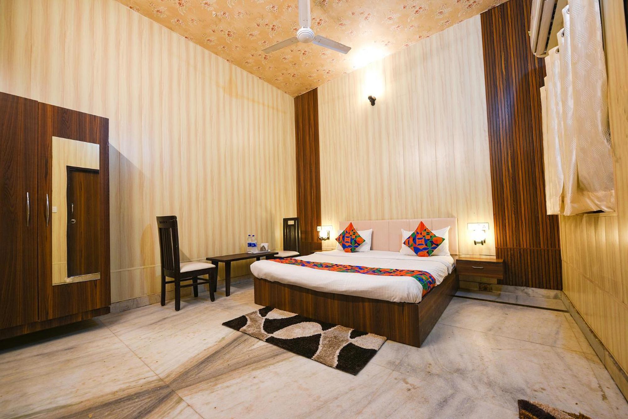 Fabhotel The Grand Palace Фаридабад Экстерьер фото